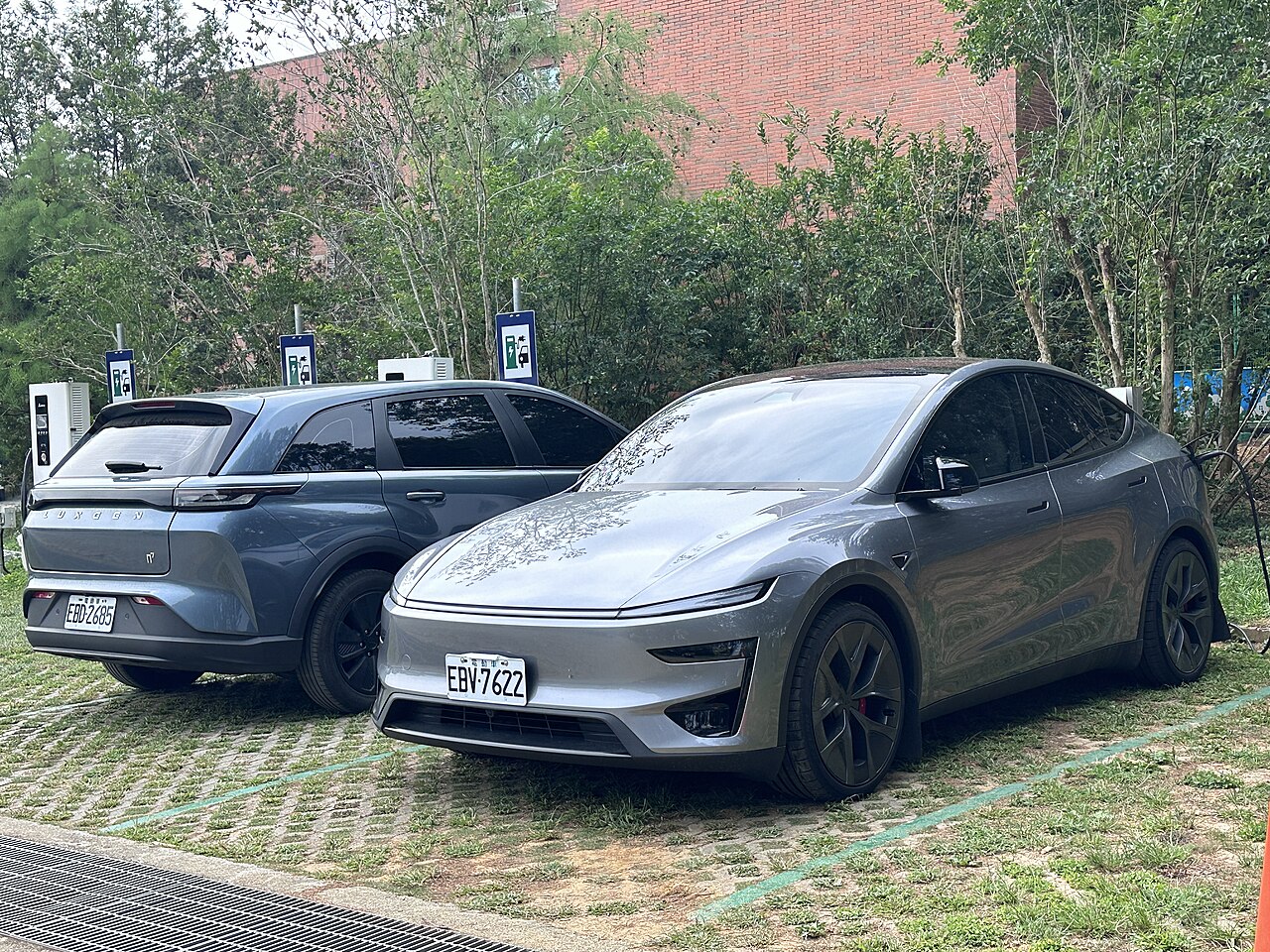 2026年特斯拉Model Y，北美购车优惠与低息贷款指南配图