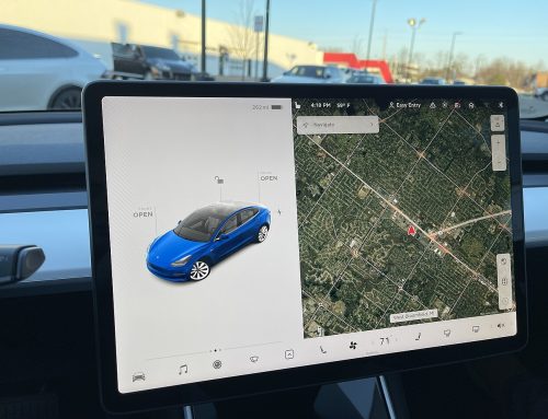 Does Tesla Have CarPlay? Tesla Infotainment, Streaming & Screen Guide 2026 (US & Canada)